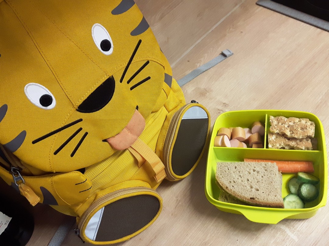 Brotbox-Kindergarten: Ausmalbilder für Groß und Klein – Spaß, Entspannung und Kreativität für Jeden!