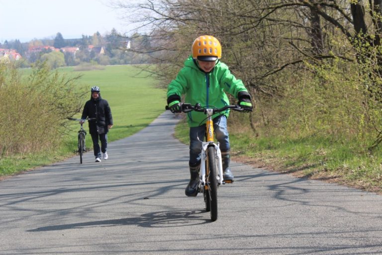 WOOM Kinderfahrrad Das Fahrrad vom Profi Mama geht online